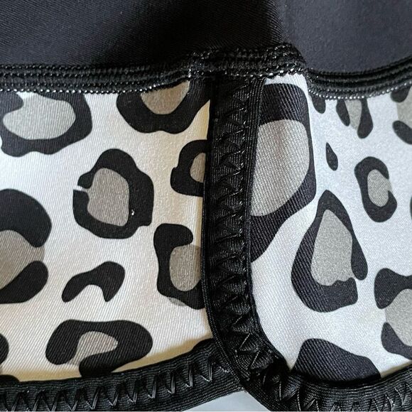 NWOT GlideSoul Bikini Bottom Black Gray White Leopard print Size Small - Picture 3 of 4